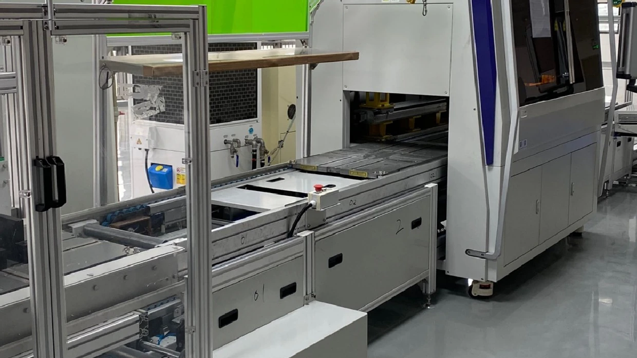 Battery pack assembly line setup